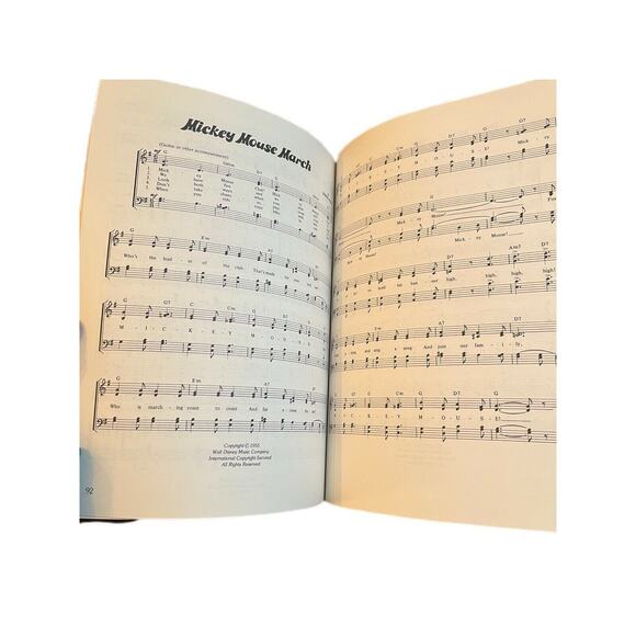 Mickey Mouse Club Scrapbook by Keith Keller 1975 1st Print Memories W Pics Music - Picture 7 of 10